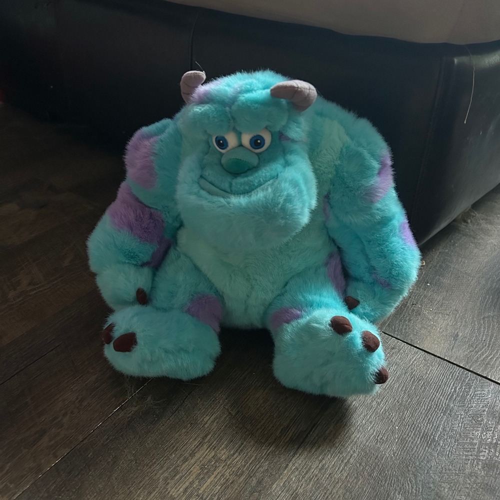 Disney Store Monsters Inc Sulley Plush Stuffed Animal Sitting 14 inch